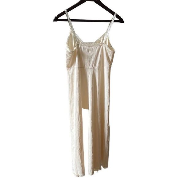 Vintage Shadowline Full Slip Womens 34 MS Pale Yellow Lace Trim Adjustable Strap - Picture 2 of 7